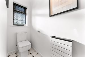 Guest WC- click for photo gallery